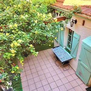 2p. Jardin Calme Centre-ville Apartment